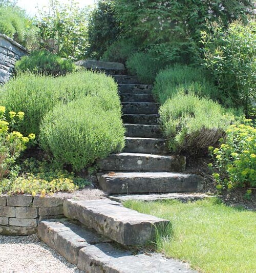 Steinarbeiten-Martinelli-Naturgärten